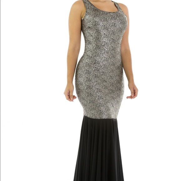 🧜🏼‍♀️Mermaid Maxi gown - Picture 6 of 8